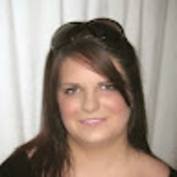 Meet your Posher, Erin marie - Picture 1 of 1